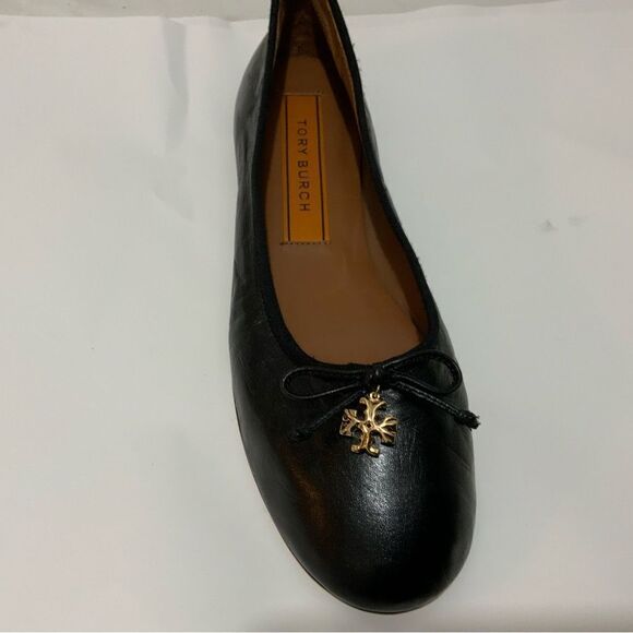 Tory Burch Tory Charm Ballet Flat 10 M Perfect Black Goat Leather Gold Logo $268 - Picture 3 of 11